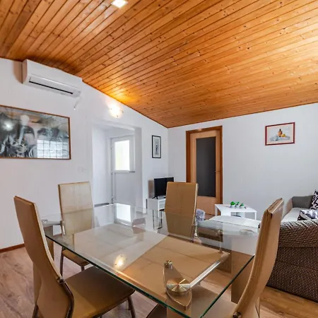 Apartment Arijana