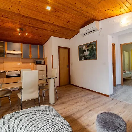 Apartment Arijana