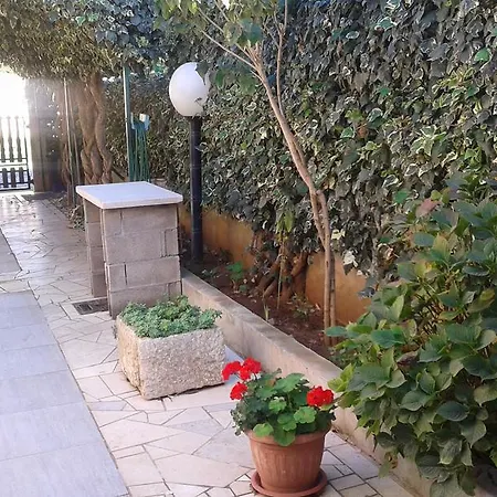 Arijana Apartment *